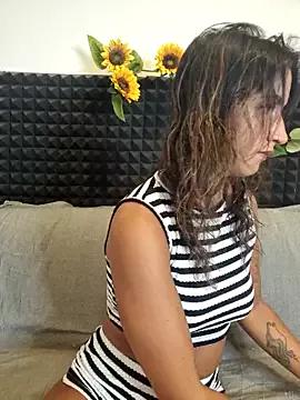 Stefania_PT — SPOGLIARELLO/PRIVATI APERTI