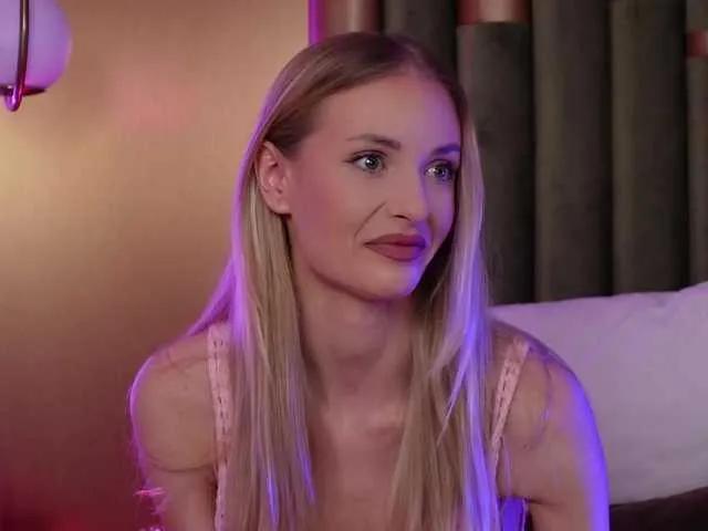 AmeliaAngell's avatar