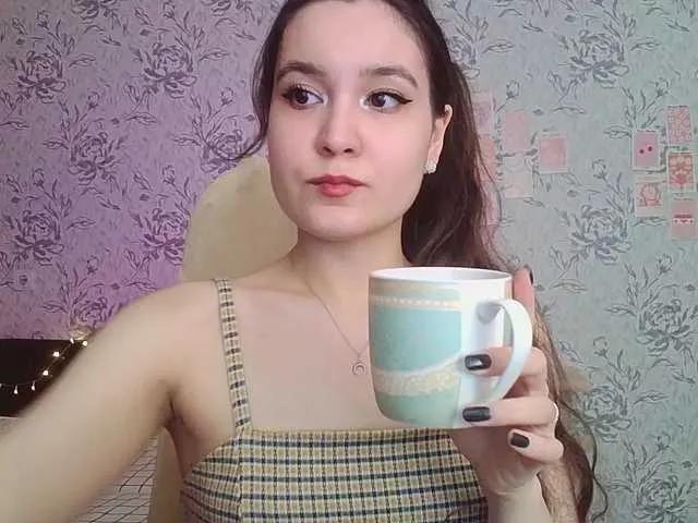 annie-fleur on BongaCams 