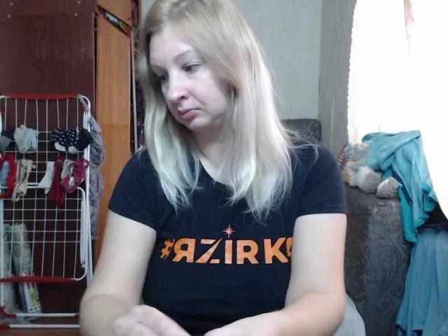 BustyBlondy on BongaCams