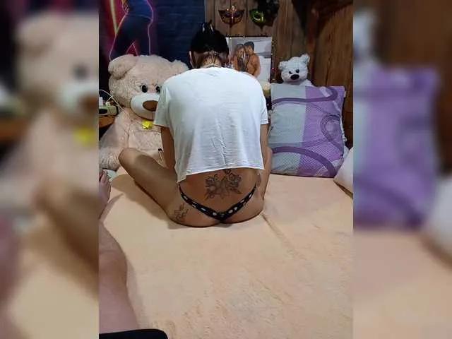 Cottoncandy1-1 on BongaCams 