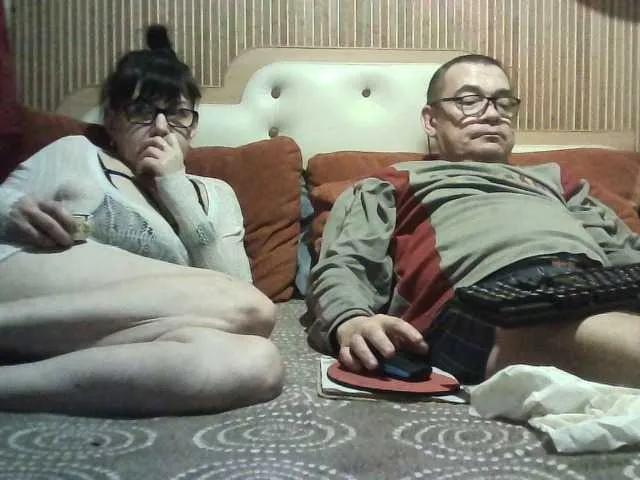 coupleofcoolx on BongaCams