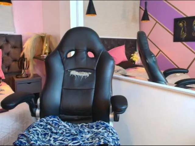 Dakashyten on BongaCams 