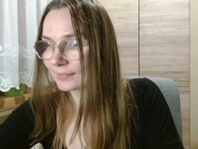 BongaCams Ellyxcute is Freechat Ellyxcute — I'm young, sweet and innocent on the outside, wild, open-minded and passionate on the inside. I'm like a box of chocolates: you know what's inside the box, but you don't know what flavours you'll find inside the chocolate candy. See me in free chat,...