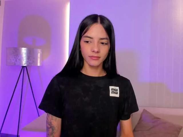 HannahJames on BongaCams 