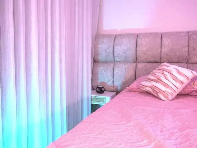 BongaCams k-rioss is Freechat k-rioss — I love that you are creative, generous, that you always arrive loaded with new ideas and wanting to do many innovative things with me.