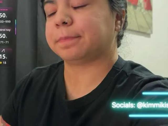 Kimmiakiss22 on BongaCams 