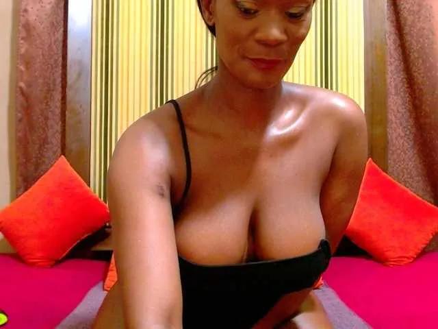 BongaCams lexybooty is Freechat lexybooty — Get horny when I see big dick and my tit being suckef