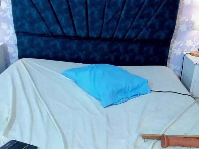 BongaCams LittleKloe is Freechat LittleKloe — Freechat on BongaCams