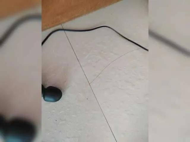 MinniMia on BongaCams 