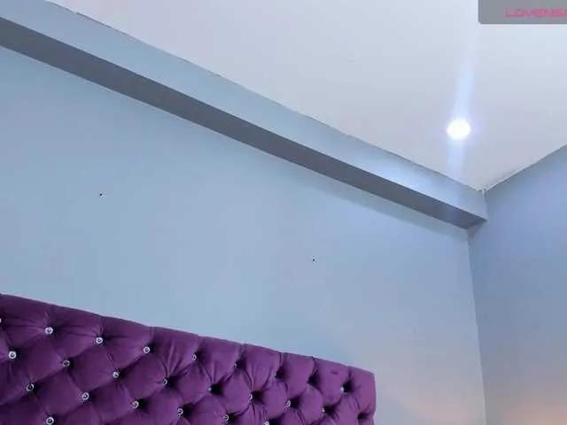 RedAngel1- on BongaCams