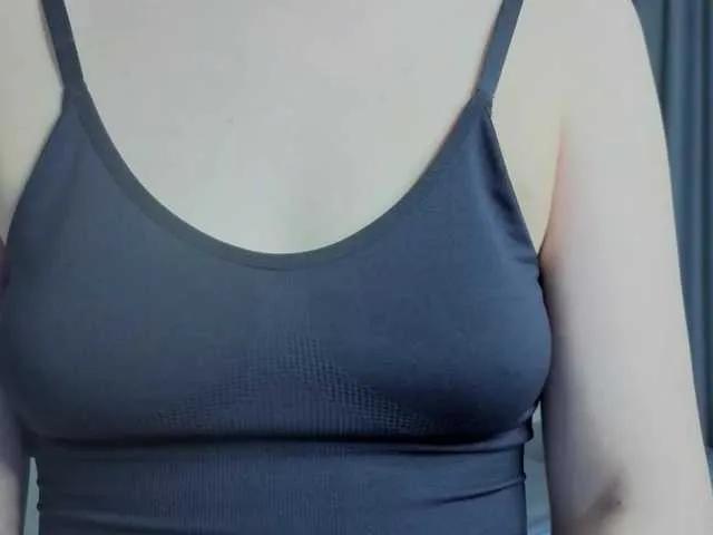 spooky-tyan on BongaCams 