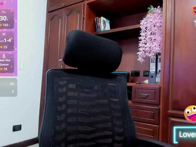 ValkiriaContee on BongaCams