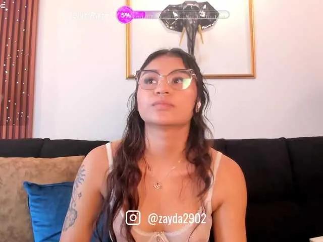 Zayyda on BongaCams 