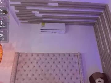 alexahandler — GOAL: open my ass and oil [86 tokens remaining] Your red star is ready to play with you #british #teen #glasses #shy #anal