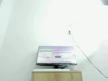 dalia_2 — Hello  Welcome to my Room Say hello, I don't bite, sometimes I do. () #lush #leggings  #bigboobs #bigass #bbw