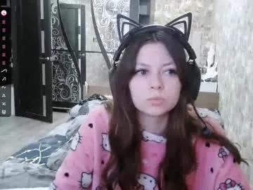 dawndollins — GOAL:  take off my sweater ! my name is Alice and I'm a gamer!   #tease #18 #shy #skinny #young [32 tokens remaining]