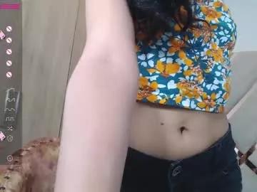 ellajonz on Chaturbate 