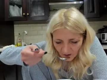 heyheygrey on Chaturbate 