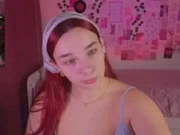 iwi_wi_wi on Chaturbate 