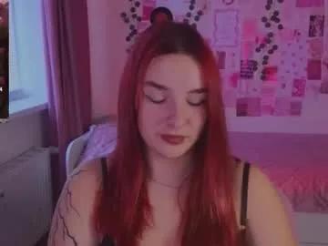 iwi_wi_wi on Chaturbate 