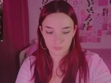 iwi_wi_wi on Chaturbate 