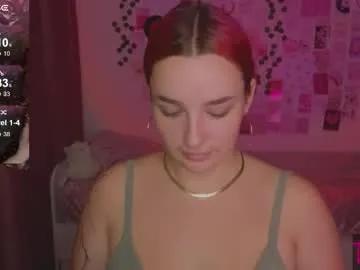 iwi_wi_wi on Chaturbate 