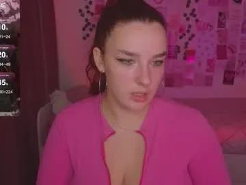 iwi_wi_wi on Chaturbate 