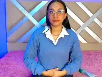 scarleett_ebony — Ice In My Tits [99 tokens left] Hi sweetheart, I hope you're doing well. I'm a little shy, but don't be afraid to ask for your biggest wishes, hehe. #ebony #18 #shy #daddysgirl #bigass