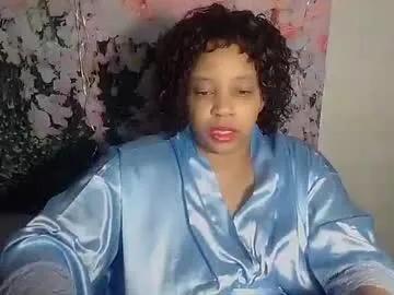 tasha_sky — ass shake upclose [235 tokens remaining]