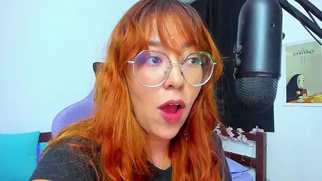 StripChat _Moon_Johnson is Freechat _Moon_Johnson — Shot + spank ass x5