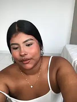 AnaBrowmn — slaps on the pussy x5, with oil 