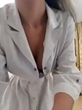 StripChat baby_sweet_girl_ is Freechat baby_sweet_girl_ — Tits