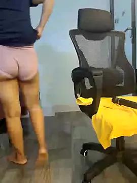 Bee_sweet — Lick my pussy fuck me hard make me squir