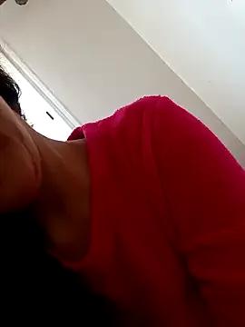 BellyDancer1 on StripChat 