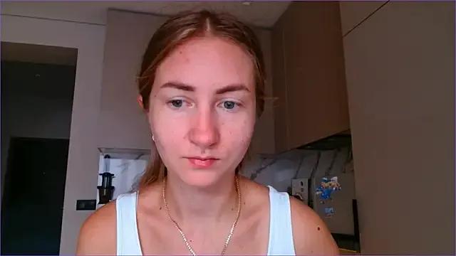 BluueSilk on StripChat 