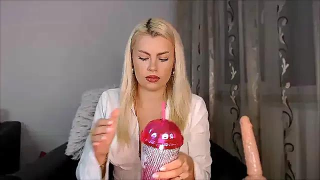 StripChat BonieBonita is Freechat BonieBonita — Freechat on StripChat