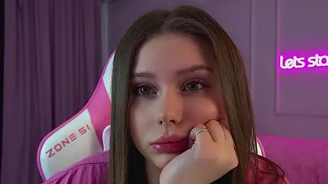 StripChat DianaVert is Freechat DianaVert — A Perfect Weekend Vibes