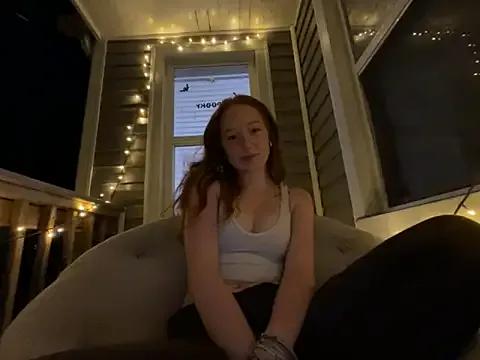 gingerbabe18 on StripChat 