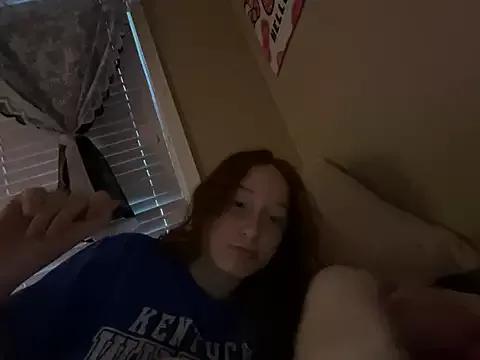 gingerbabe18 on StripChat 