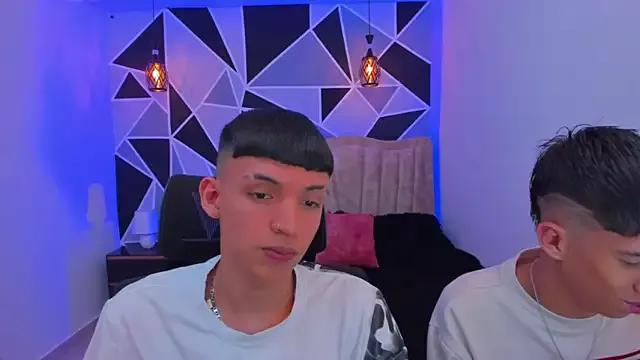 StripChat Juan_Nd_Steven is Freechat Juan_Nd_Steven — Kiss boys