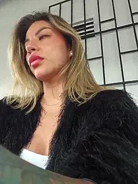 StripChat Karen_San_Miguel is Freechat Karen_San_Miguel — Open the buttons, I'm hot in mall