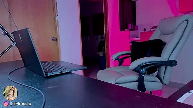 StripChat Lilith_malum is Freechat Lilith_malum — make me happy