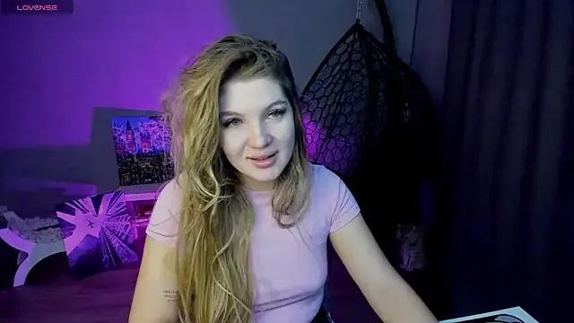 lily_williamss on StripChat 