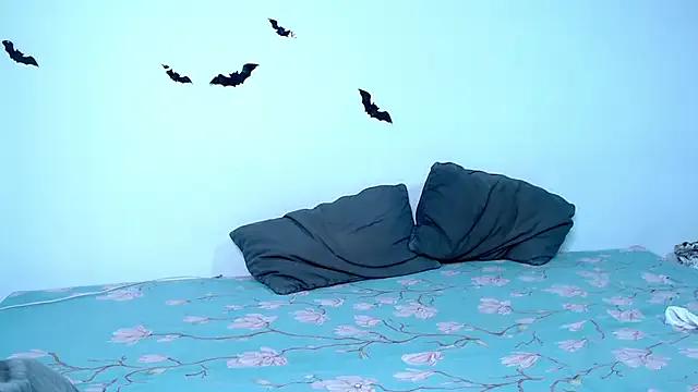 StripChat litle_owl is Freechat litle_owl — rub my pussy under panty very hard