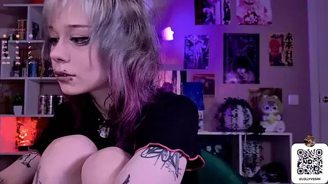 Lollyshy on StripChat 