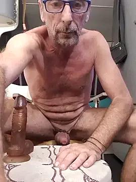 LuluEros on StripChat 