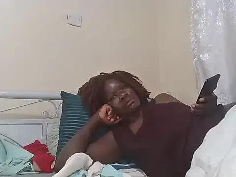 MINNYIRI on StripChat 