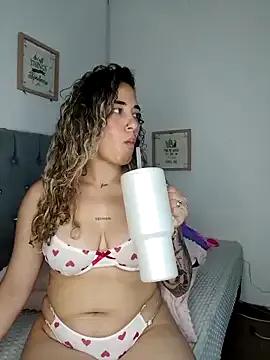 Miss-Melina on StripChat 