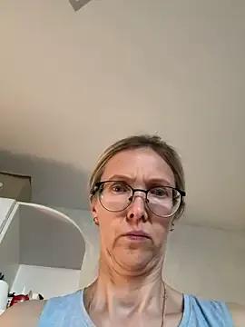 MollyStory on StripChat 